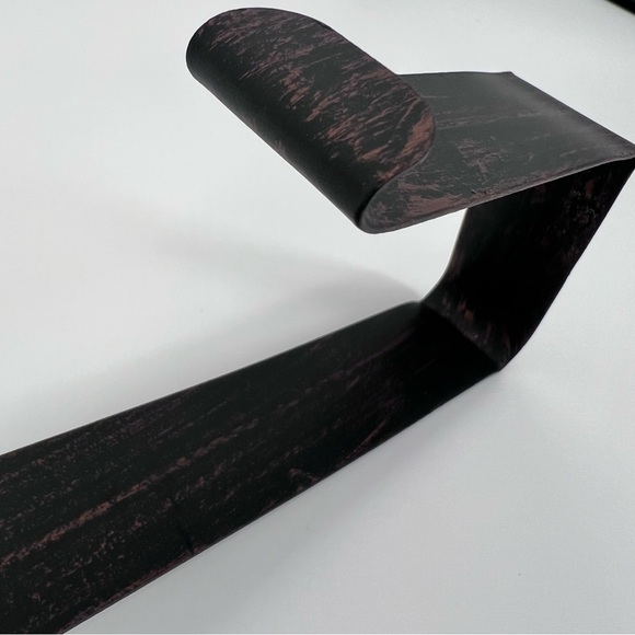 Fall Over The Door Metal Wreath Holder Autumn Leaf Oiled/Rubbed Bronze Finish - Picture 7 of 9